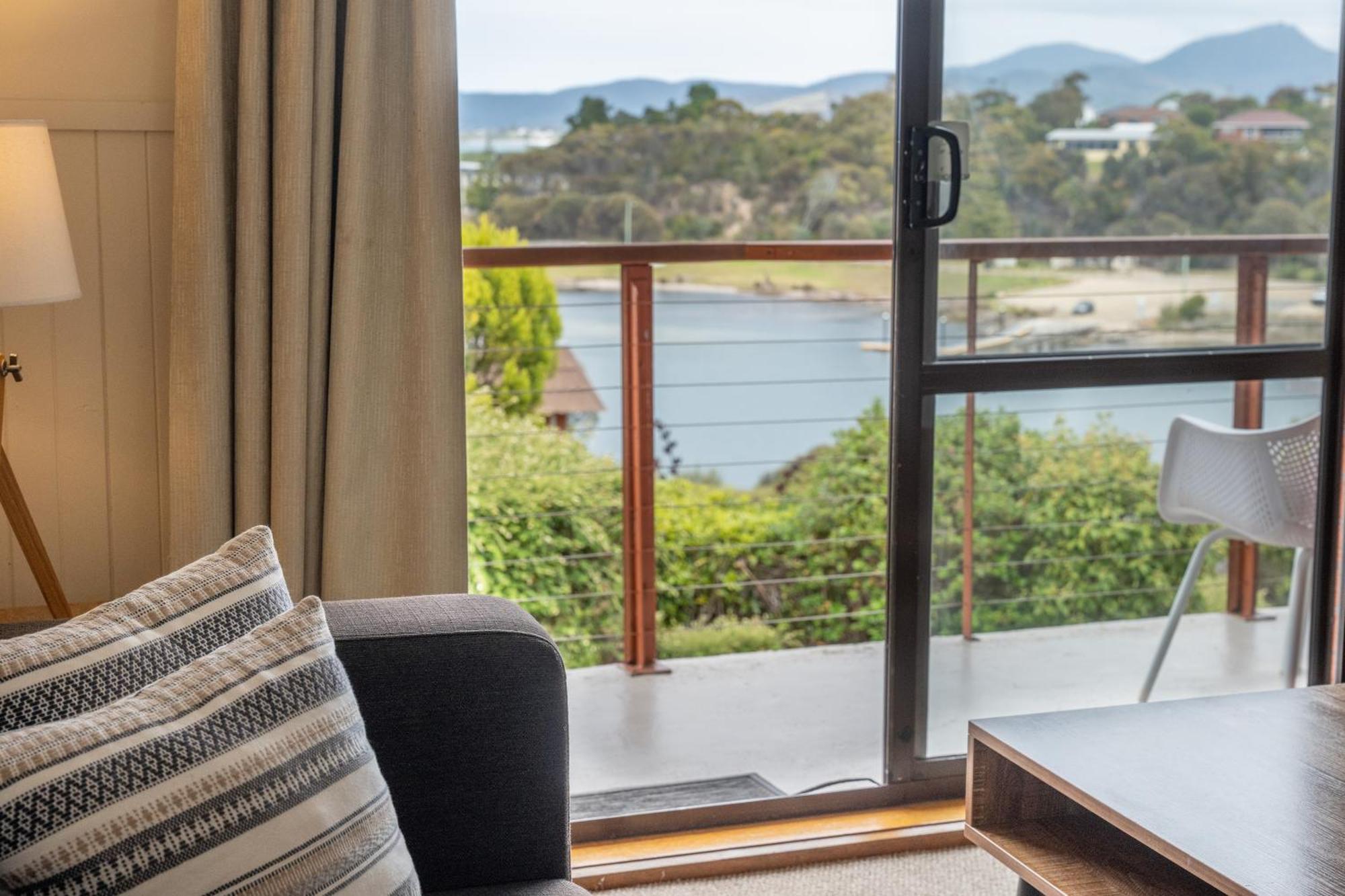 Blue Seas Holiday Villas Scamander Buitenkant foto